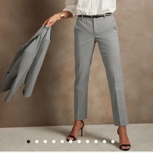 NWT Banana Republic Factory Ryan Straight Pant